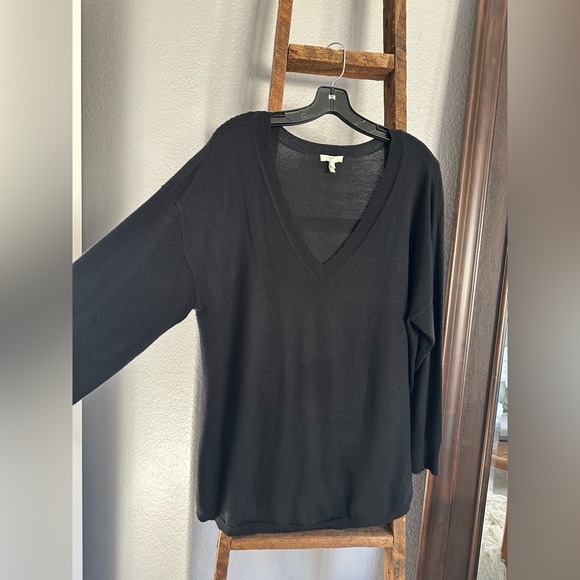 Joie black lightweight sweater, size large - Picture 6 of 9